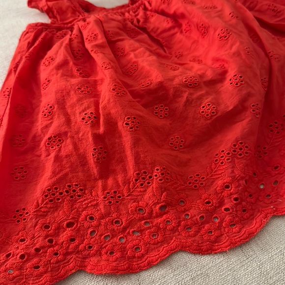 Girl’s Eyelet Ruffle Floral Scalloped Top 3T - Picture 2 of 5